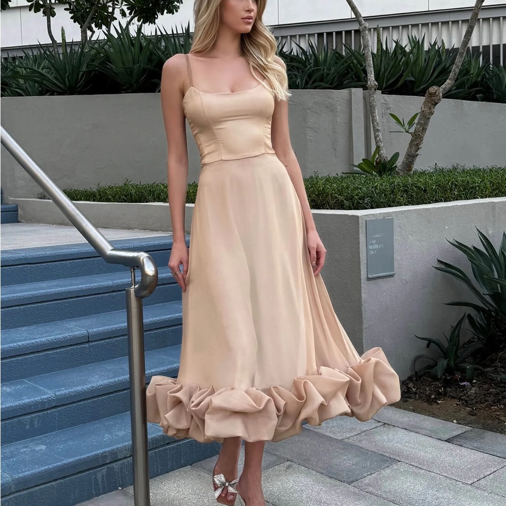 Post Meridiem Flounce Bustier Midi Dress in Gold, Size XXS - Picture 9 of 9